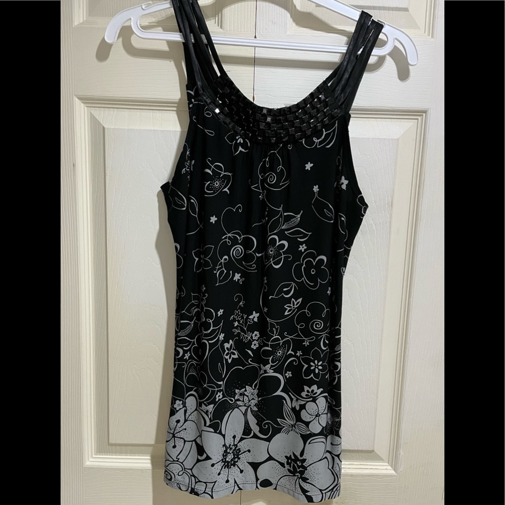 Poet Black/Grey Sleeveless top in Size Large